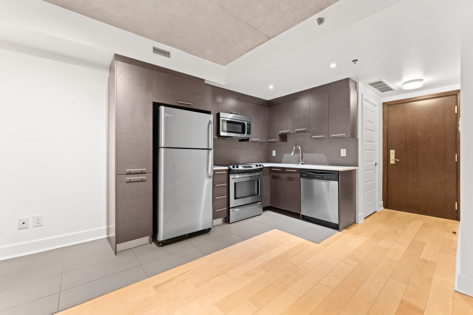 Kitchen — 1045 Rue Wellington, app. 213, Montréal (Le Sud-Ouest)