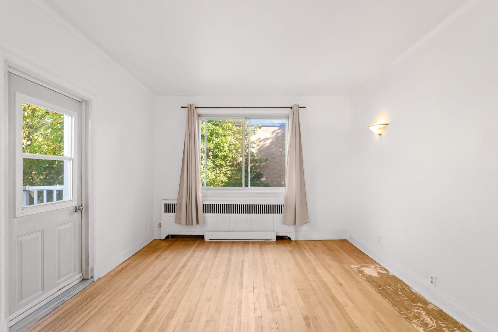 Photo of 4748 Rue Fulton, app. 3, Montréal (Côte-des-Neiges/Notre-Dame-de-Grâce)