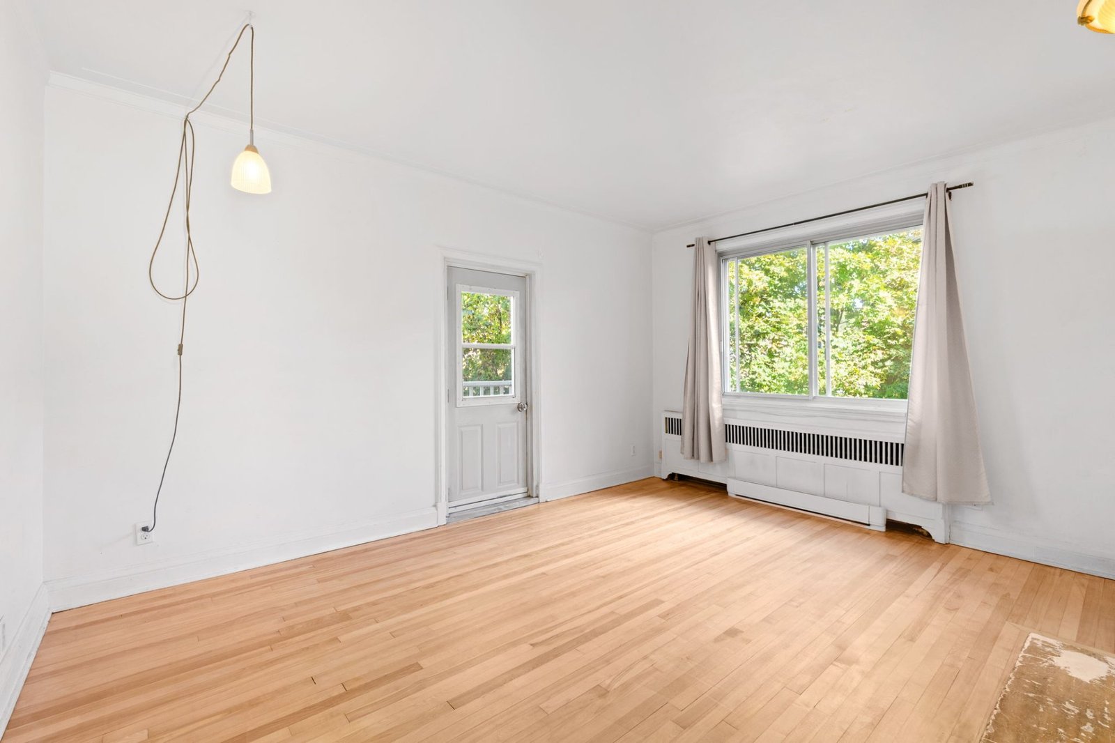 Photo of 4748 Rue Fulton, app. 3, Montréal (Côte-des-Neiges/Notre-Dame-de-Grâce)